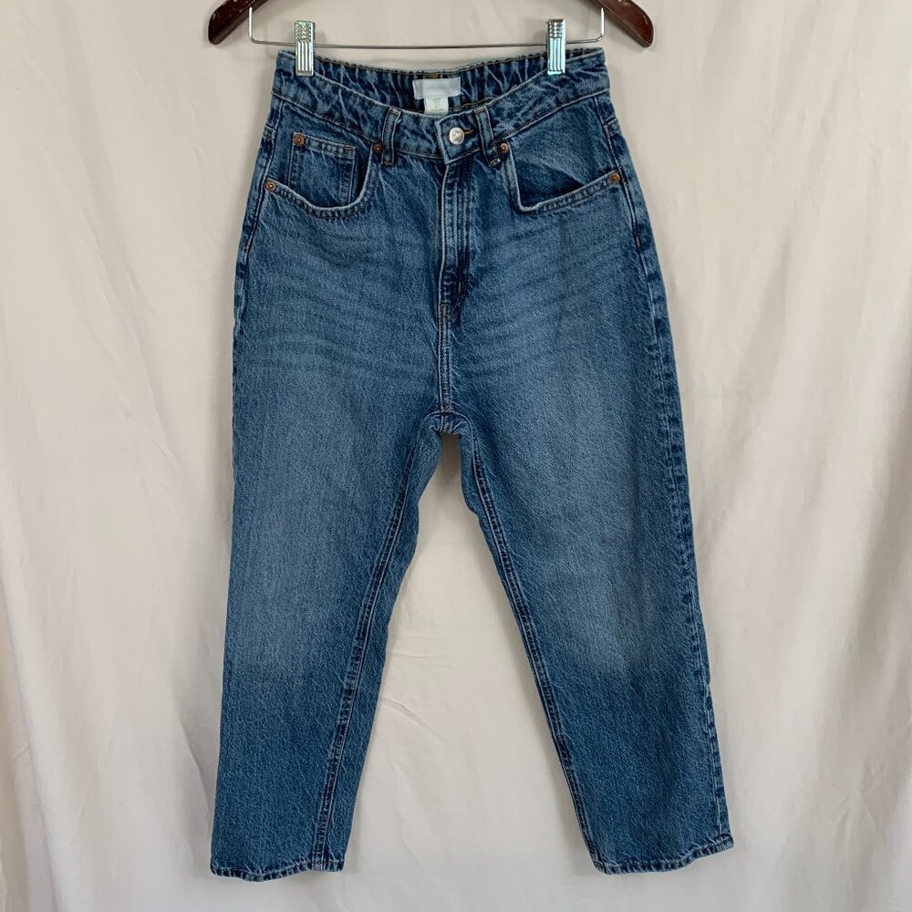 H&M Size 4 Straight-Leg Jeans